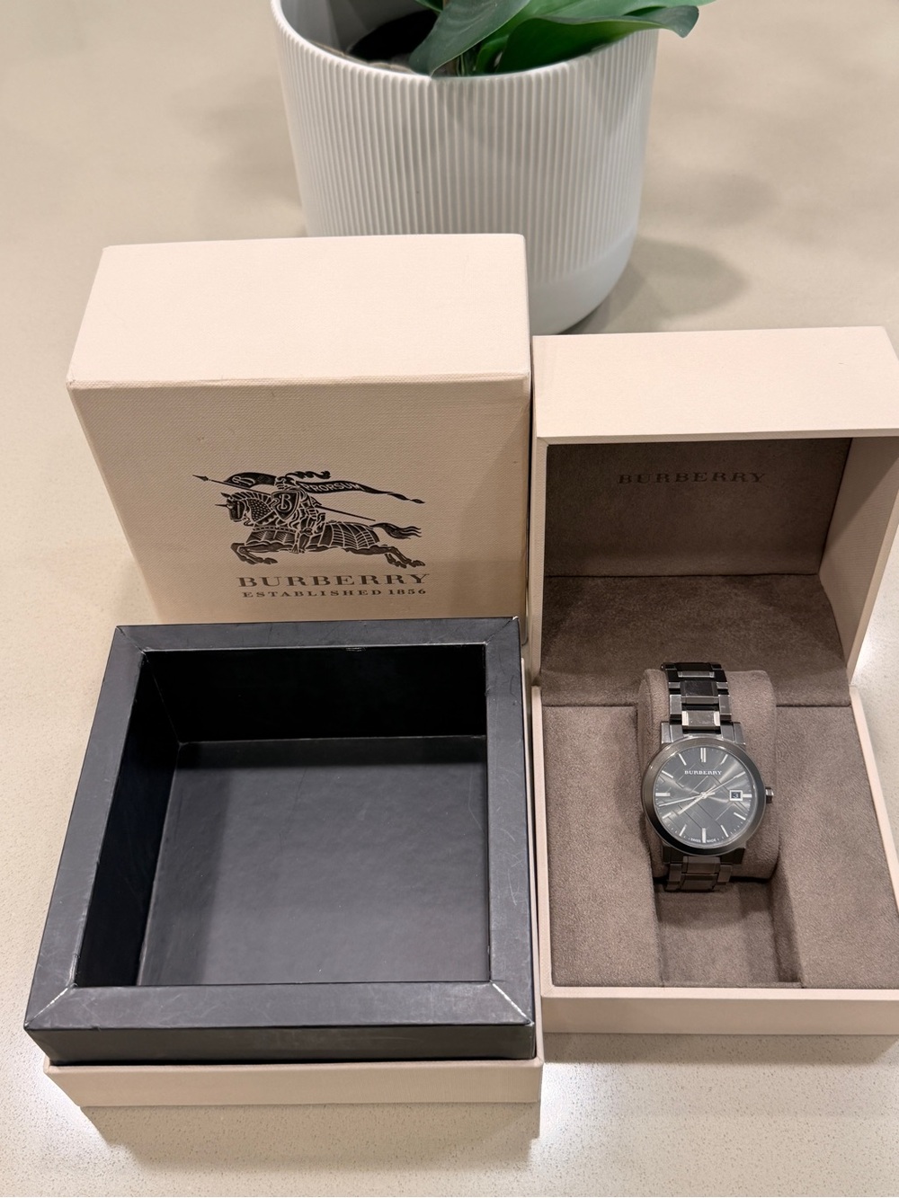 Burberry Watch in Dark Nickel with Check Pattern Dial BU9007 - Picture 4 of 4